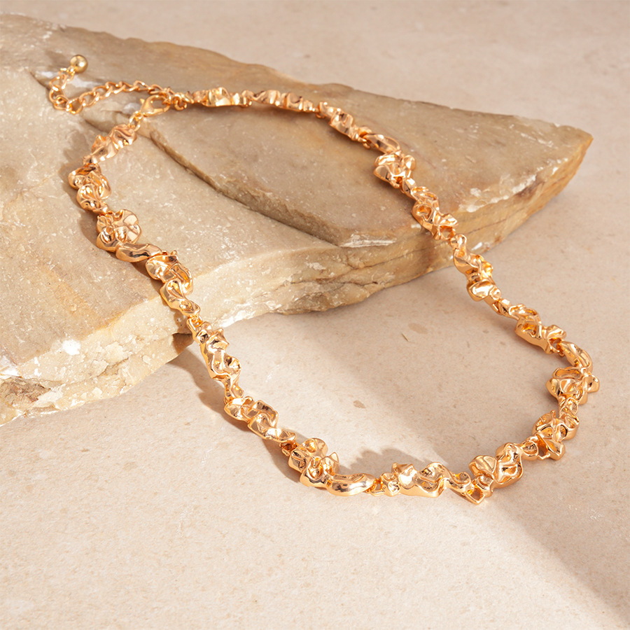 18 collier-or