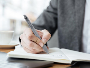 Chất Lượng Cao Biểu Tượng Tùy Chỉnh Bút Bi Đa Màu Sắc Im Lặng Nhựa Bút Với 0.7 Mm Mịn Bằng Văn Bản - Product Image 6