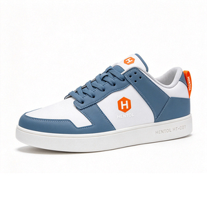 Zapatillas Retro Azul Pizarra OEM Personalizadas con Forro Blanco y Gris, Emblema Naranja, Suela Plana, para Invierno y Primavera - Product Image 1