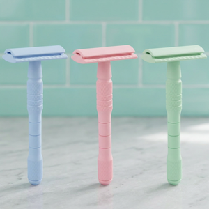 มีดโกนเพื่อความปลอดภัยสีพาสเทลของมอร์แกน อินดัสทรีส์ สำหรับผู้ชาย ใบมีดคู่ ด้ามไม้ไผ่/เหล็ก ใช้โกนหน้า บิกินี่ ลำตัว รักแร้ คู่มือการใช้งาน - Product Image 1