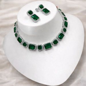 Ensemble de bijoux de mariée classique américain en diamant, élégant collier et boucles d'oreilles deux pièces pour femmes et filles - Product Image 2