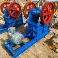 Usine de traitement d'or à petite échelle en Tanzanie, capacité de 2-5 tonnes par heure, concasseur à mâchoires de petite capacité PE200*300