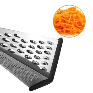 Râpe manuelle 4 faces en acier inoxydable <span class=keywords><strong>de</strong></span> qualité supérieure pour fruits et légumes, prix <span class=keywords><strong>de</strong></span> gros, gadget <span class=keywords><strong>de</strong></span> cuisine personnalisé pour la maison - Product Image 1