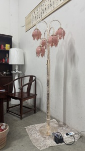 Wholesale Modern Tulip LED Floor <b>Lamp</b> Standing <b>Lamp</b> Romantic Flower Light for Indoor Outdoor Wedding Venue Home Hotel Decoration - Product Image 5