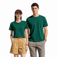 JNEI Özel Logo Baskılı Erkek Tişörtü 150g Hızlı Kuruyan Polyester Anti UV Isı Yalıtımlı Spor Tişörtü