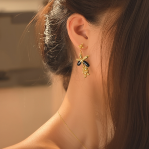 Pendientes de Moda con Diseño de Flor y Mono, Chapados en Oro, de Acero Inoxidable, para Mujer - Product Image 3