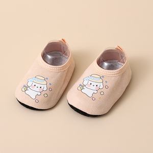 [Saldi di Liquidazione] Nuove Scarpine Calzino per Neonati, Vari Stili Stampati in PVC Traspirante Antiscivolo con Suola Morbida per Bambini - Product Image 6