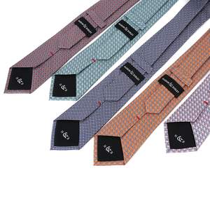 Cravatta Versatile da Uomo in Seta Jacquard da 8CM, Lunghezza 148CM, Disponibile Personalizzazione su Misura - Product Image 3