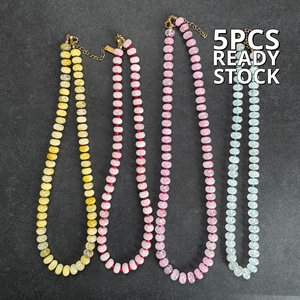 Collar de Cuentas de Colores Finos, Collar Delicado con Piedras Preciosas, Estilo Moderno, Joyería de Piedras Naturales y Perlas de Agua Dulce para Marcas DTC - Product Image 1