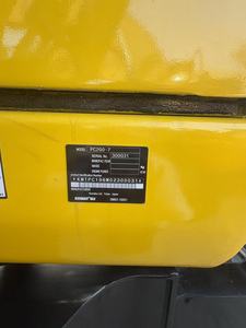 รถขุดไฮดรอลิกตีนตะขาบ Komatsu PC200-7 มือสองจากญี่ปุ่นแท้ น้ำหนัก 20 ตัน รุ่น Komatsu PC200-7 pc220 pc240 - Product Image 6