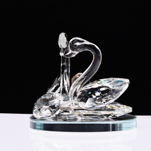 Grabado láser de alta calidad, decoración de boda, cisne de cristal transparente romántico - Product Image 4