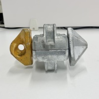 Système de verrouillage de sécurité semi-automatique à torsion pour la logistique portuaire, en acier forgé haute résistance, galvanisé à chaud, 250KN