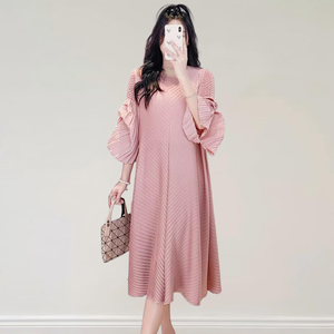 <span class=keywords><strong>Vestidos</strong></span> Modestos al por Mayor <span class=keywords><strong>para</strong></span> Mujer, Vestido Casual Holgado Plisado Miyake <span class=keywords><strong>de</strong></span> Alta Calidad, Color Rosa Sólido, Talla Única, Ropa <span class=keywords><strong>para</strong></span> <span class=keywords><strong>Fiesta</strong></span>, OEM ODM - Product Image 1