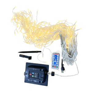 Guirlandes lumineuses LED solaires étanches IP65 pour extérieur, lumières de Noël féériques en forme de glaçons, décorations de Noël, lumières de rideau, télécommande - Product Image 1