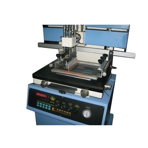 Nouvelle machine de sérigraphie semi-automatique monochrome pour panneaux à rainures en T, seaux en plastique plats et étiqueteuses - Product Image 4