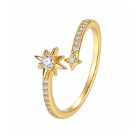 Anillo Abierto Glowluxe con Zirconia en Forma de Estrella de Seis Puntas, Banda con Acentos de Zirconia, Plata de Ley 925, Tono Dorado, Joyería Celestial