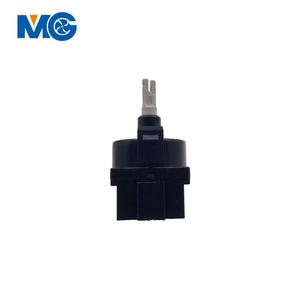 สวิตช์ปรับระดับลม Com Yf-8621 12v สำหรับอะไหล่ทดแทน Isuzu D-Max - Product Image 3