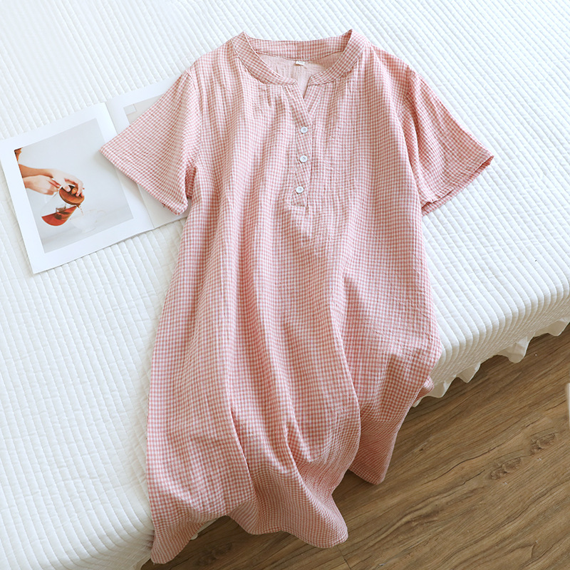 ชุดเดรสลำลองผ้าบร็อคเคดสีชมพู