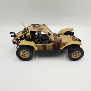 Véhicule tout-terrain télécommandé 2,4 GHz 1/16 FAV Simulation à l'échelle réelle, câble USB, portée 50 m, vitesse 18 km/h - Jouet cadeau - Product Image 5