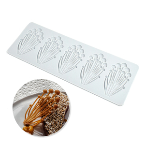 แม่พิมพ์ซิลิโคนรูปเห็ดเอโนกิ สำหรับทำขนม ตกแต่งเค้ก พร้อมแผ่นลูกไม้สำหรับทำขนม - Product Image 1