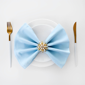 Serviettes en lin satiné bordeaux élégantes Décor de table classique jetable pour restaurants et fêtes - Product Image 1
