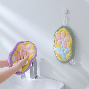 Serviettes pour les mains en velours corail, motif dessin animé mignon, petites serviettes rondes, tissus épais, serviettes brodées, multifonctions, super douces - Product Image 1