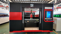 Machine de découpe laser à fibre CNC de type fermé avec nouvelle protection de sécurité, entièrement enveloppée, système d'élimination de l'eau et de la poussière
