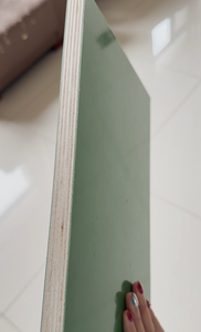 Contreplaqué filmé de première qualité, résistant au feu, imperméable, en peuplier massif, 1220x2440mm, 18mm, surface verte/marron/noire - Product Image 5