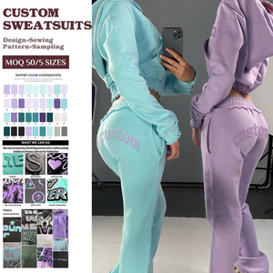 Ensemble décontracté pour femme : haut court à capuche en maille côtelée grise avec fermeture éclair et pantalon assorti, manches longues, couleur unie - Product Image 2