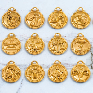 Pendentif breloque en acier inoxydable doré Zodiaque <span class=keywords><strong>de</strong></span> la mode pour la fabrication <span class=keywords><strong>de</strong></span> bijoux DIY, cadeau <span class=keywords><strong>de</strong></span> <span class=keywords><strong>naissance</strong></span> - Product Image 1