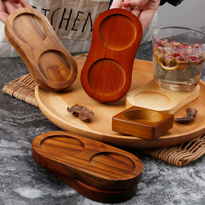 Ensemble de moulins à poivre de qualité supérieure pour la cuisine, support de rangement décoratif pour la maison, plateau en bois, design écologique pour plusieurs moulins à poivre - Product Image 5