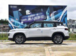 רכב שטח יוקרתי מאושר עם תיבת הילוכים אוטומטית, צמיגי R18, מושבי עור כהים, דוח בדיקה מלא, הגה בצד שמאל - Product Image 2