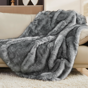 Manta de Felpa de Invierno de Lujo, Duradera, Agradable al Tacto, de Alta Calidad, de Piel Sintética Suave, de Zhengtai - Product Image 1