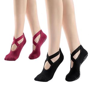 Calcetines de Yoga Personalizados para Mujer con Agarre para Pilates, Ballet, Pure Barre y Ejercicios Descalzos - Product Image 2