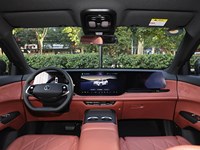 Nouveau Changan CS75 PLUS Édition Haut de Gamme 1.5T 192HP SUV 2026 pour l'Exportation Mondiale