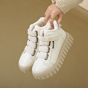 <span class=keywords><strong>Scarpe</strong></span> da Corsa <span class=keywords><strong>Donna</strong></span> Modello Bopyrina 9902 con Suola Spessa Rialzante, Stile Coreano, Allacciatura e Tomaia in Mesh, <span class=keywords><strong>Bianche</strong></span>, Autunnali, per Commercio Transfrontaliero - Product Image 2