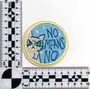 Mulheres Bem Comportado Raramente Fazer História 3D Bordado Patch Sew Applique Emblema Feminista Mulher Forte Iron-on Patch - Product Image 4