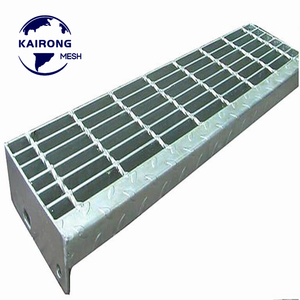 Grille <span class=keywords><strong>de</strong></span> <span class=keywords><strong>sol</strong></span> en acier galvanisé à chaud <span class=keywords><strong>de</strong></span> haute qualité <span class=keywords><strong>pour</strong></span> lavage <span class=keywords><strong>de</strong></span> voitures, 32*5mm, grille en acier inoxydable <span class=keywords><strong>pour</strong></span> parkings - Product Image 1
