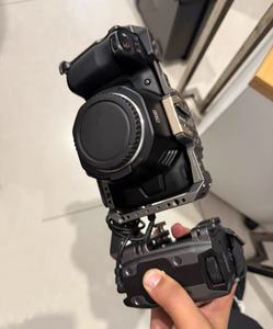กล้องถ่ายภาพยนตร์ BMPCC 6K พร้อมเคส พร้อมส่ง ใช้สำหรับถ่ายทำภาพยนตร์ ถ่ายทำเชิงพาณิชย์ ถ่ายวิดีโอแต่งงาน - Product Image 4