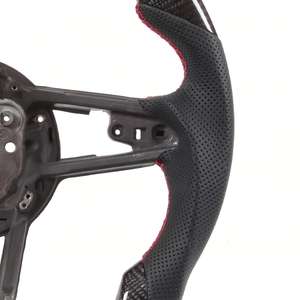 Volant de direction en fibre de carbone véritable populaire pour <span class=keywords><strong>Audi</strong></span> R8 <span class=keywords><strong>TT</strong></span> TTRS 2016+ Style sport Volant de direction de voiture Couleur personnalisée - Product Image 5