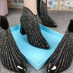 <span class=keywords><strong>Bottines</strong></span> élégantes en daim à talons blocs pour femmes, chaussures à bout pointu pour femmes, bottes courtes <span class=keywords><strong>cloutées</strong></span> en cristal - Product Image 6