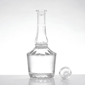 <span class=keywords><strong>Bouteille</strong></span> <span class=keywords><strong>de</strong></span> liqueur <span class=keywords><strong>de</strong></span> 1 litre bouteilles d'<span class=keywords><strong>alcool</strong></span> vides en verre <span class=keywords><strong>bouteille</strong></span> <span class=keywords><strong>de</strong></span> spiritueux en gros - Product Image 3