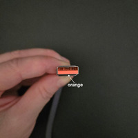 Soportes para Teléfonos Plegables Invisibles con Carga Lateral y Logotipo Personalizado, Cables USB a 8 Pines para iOS