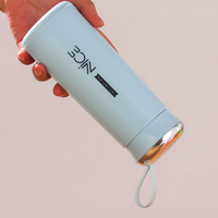 Offre Spéciale prix de gros 400ml Borosilicate Fruit infuseur à double paroi bouteilles d'eau en verre avec couvercle et tasses à infuseur