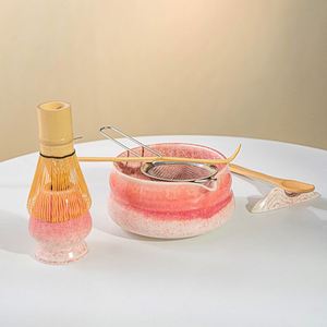 Ensemble de 5 fouets à matcha, kit de matcha vert, comprenant un bol en céramique avec bec verseur, un support pour fouet à matcha, un tamis, une cuillère en bambou - Product Image 3