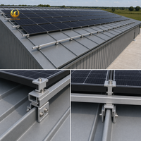 Almacén Industrial de Gran Envergadura con Estructura de Acero, Diseñado con Marco de Puerta para Sistemas de Mercancías a Granel, Alimentado por Energía Solar