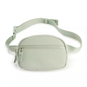 Riñonera Deportiva Reflectante de Nailon Reciclado Personalizada, Riñonera para Correr, Fitness, Viajes, Bandolera para Mujer - Product Image 1