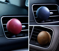 Diffuseur de parfum magnétique d'aromathérapie de voiture en métal plaqué couleur avec logo personnalisé Clips pour bouche d'aération de voiture