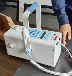 バッテリーポータブル<span class=keywords><strong>X</strong></span>線装置を備えた新しい1.8KW人間の獣医の手足の胸部<span class=keywords><strong>X</strong></span>線写真 - Product Image 3