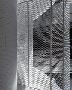 Panel de malla perforada con agujeros en la superficie de la hoja perforada de acero inoxidable 304 para decoración industrial, doblado de corte personalizado - Product Image 5